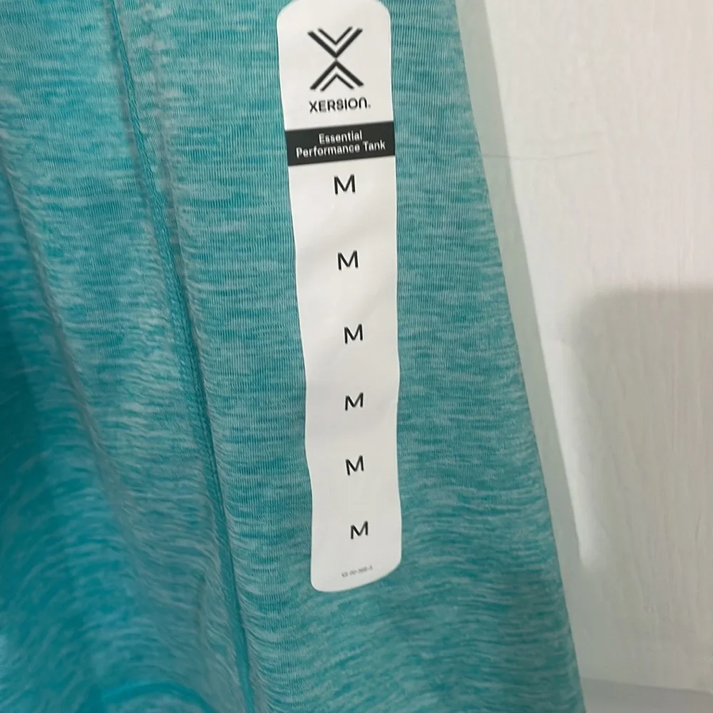 Xersion NWT tank top - Picture 2 of 5
